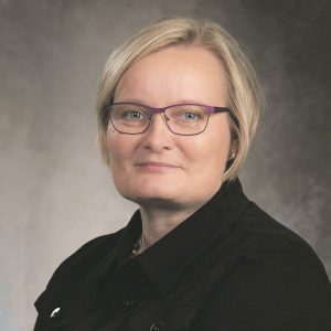 Kuvassa Hetan puheenjohtaja 2019-2020 Erja Pentti